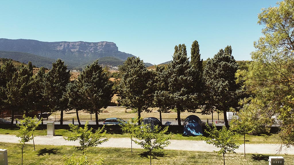 parcela camping larga estancia jaca