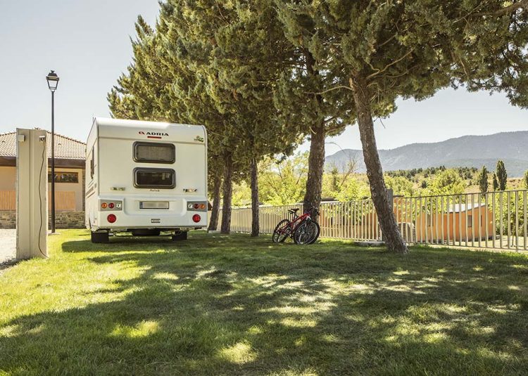 parcela camping larga estancia jaca