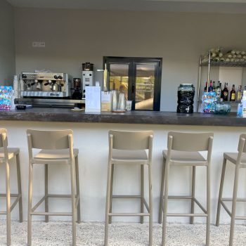 bar-de-la-piscina